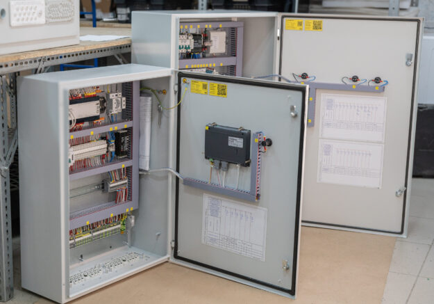 Белые шкафы автоматики